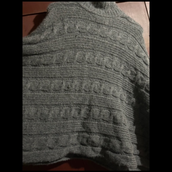 Simply Natural Designs Baby Alpaca Cable Knit Sweater Poncho Grey Size OS - NWT - Picture 12 of 16